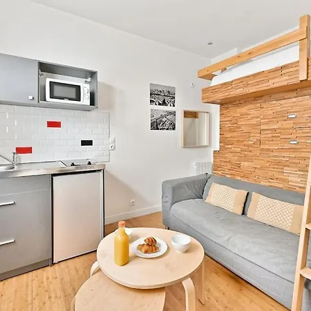 Avec Mezzanine Boulevard Voltaire *