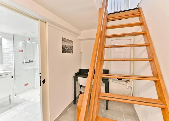 Avec Mezzanine Boulevard Voltaire Apartment Paris