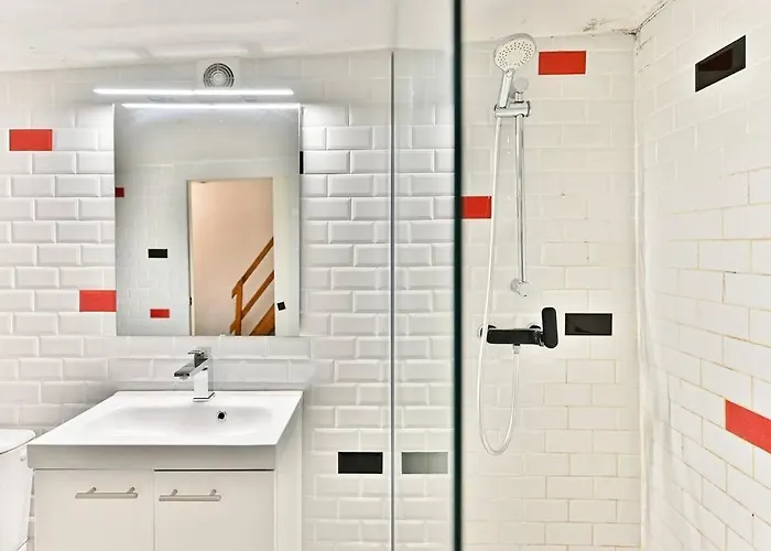 Avec Mezzanine Boulevard Voltaire *