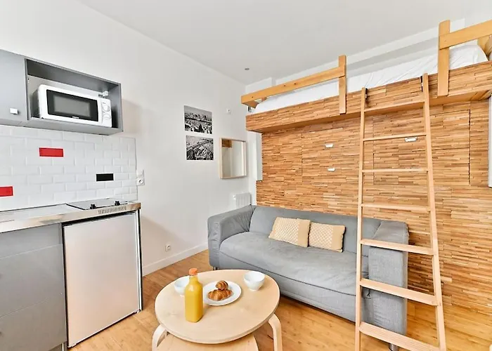 Avec Mezzanine Boulevard Voltaire *